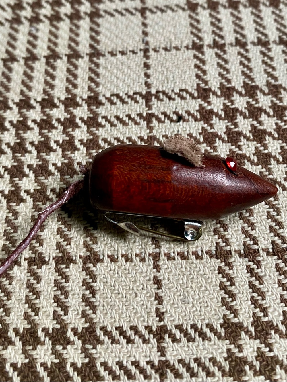Wooden Mouse Lapel Pin - Brown